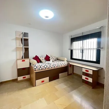 Guadalcantara Apartment *